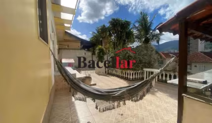 Casa com 4 quartos à venda na Rua Visconde de Santa Isabel, Grajaú, Rio de Janeiro, 390 m2 por R$ 999.999