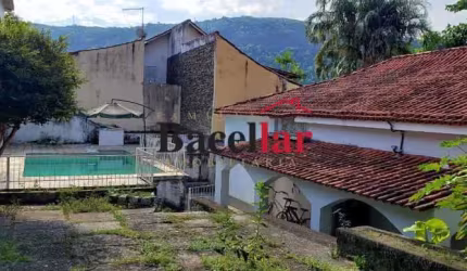 Casa com 3 quartos à venda na Rua Desembargador Cesinio Paiva, São Francisco, Niterói, 208 m2 por R$ 1.949.999