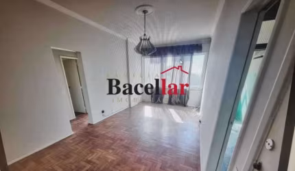 Apartamento com 2 quartos à venda na Rua Conde de Bonfim, Tijuca, Rio de Janeiro, 68 m2 por R$ 199.999