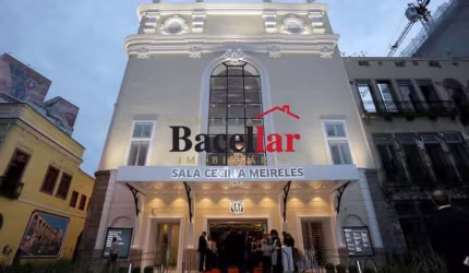 Sala comercial com 2 salas para alugar na Rua Teixeira de Freitas, 31, Centro, Rio de Janeiro, 1160 m2 por R$ 40.600