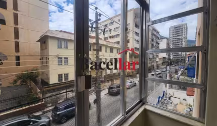 Apartamento com 2 quartos à venda na Rua Guapeni, Tijuca, Rio de Janeiro, 76 m2 por R$ 399.999