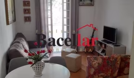 Apartamento com 2 quartos à venda na Rua Conde de Bonfim, Tijuca, Rio de Janeiro, 55 m2 por R$ 299.000