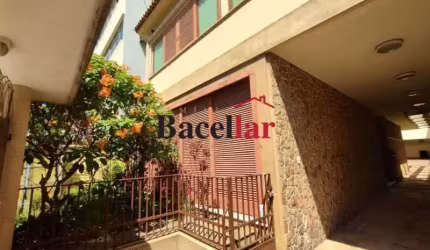 Casa com 5 quartos para alugar na Rua Carlos de Laet, Tijuca, Rio de Janeiro, 374 m2 por R$ 25.000