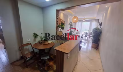Apartamento com 2 quartos à venda na Rua Teodoro da Silva, Vila Isabel, Rio de Janeiro, 74 m2 por R$ 490.000
