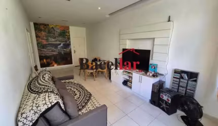 Apartamento com 3 quartos à venda na Rua Uruguai, Tijuca, Rio de Janeiro, 83 m2 por R$ 569.999