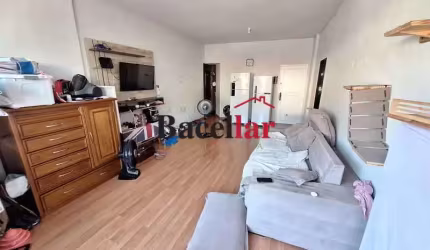 Apartamento com 3 quartos à venda na Rua Barão de Mesquita, Tijuca, Rio de Janeiro, 111 m2 por R$ 549.000