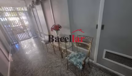 Apartamento com 3 quartos à venda na Avenida Gabriela Prado Maia Ribeiro, Tijuca, Rio de Janeiro, 85 m2 por R$ 550.000
