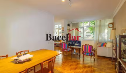 Apartamento com 3 quartos à venda na Rua Bolivar, Copacabana, Rio de Janeiro, 150 m2 por R$ 1.680.000
