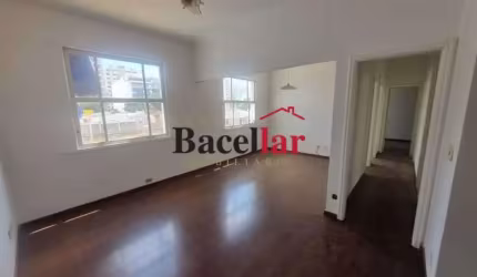 Apartamento com 2 quartos à venda na Rua Uruguai, Tijuca, Rio de Janeiro, 68 m2 por R$ 419.999