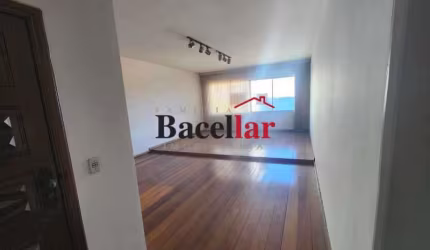 Apartamento com 3 quartos à venda na Rua Antônio Basílio, Tijuca, Rio de Janeiro, 165 m2 por R$ 760.000