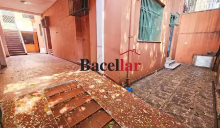 Casa comercial com 3 salas à venda na Avenida Paulo de Frontin, Praça da Bandeira, Rio de Janeiro, 301 m2 por R$ 700.000