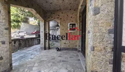 Casa com 6 quartos à venda na Estrada Velha da Tijuca, Alto da Boa Vista, Rio de Janeiro, 234 m2 por R$ 520.000