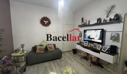 Apartamento com 2 quartos à venda na Rua Padre Champagnat, Tijuca, Rio de Janeiro, 59 m2 por R$ 410.000