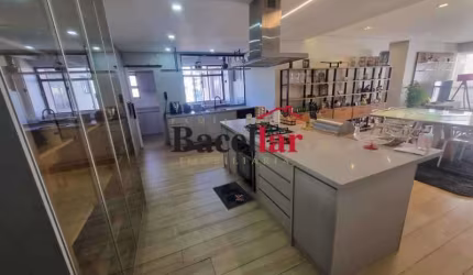 Apartamento com 3 quartos à venda na Rua Gonzaga Bastos, Vila Isabel, Rio de Janeiro, 156 m2 por R$ 1.200.000