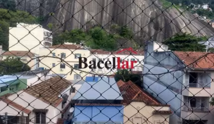 Apartamento com 2 quartos à venda na Rua Delgado de Carvalho, Tijuca, Rio de Janeiro, 68 m2 por R$ 499.999