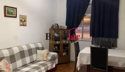 Apartamento com 2 quartos à venda na Rua Itapiru, Catumbi, Rio de Janeiro, 80 m2 por R$ 270.000