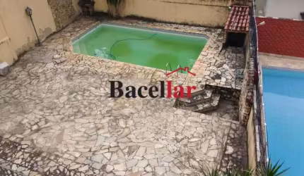 Casa com 6 quartos à venda na Rua Henrique Fleiuss, Tijuca, Rio de Janeiro, 400 m2 por R$ 1.590.000