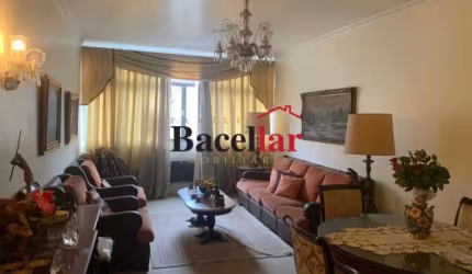 Apartamento com 3 quartos à venda na Rua Doutor Pereira dos Santos, Tijuca, Rio de Janeiro, 137 m2 por R$ 690.000