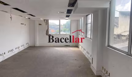 Sala comercial para alugar na Avenida Pedro II, São Cristóvão, Rio de Janeiro, 800 m2 por R$ 13.000