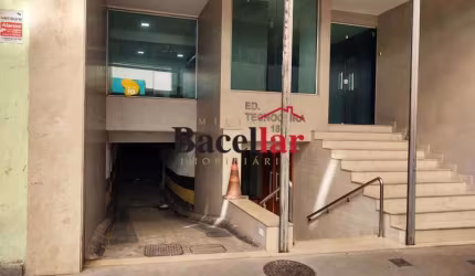 Sala comercial à venda na Rua Beneditinos, Centro, Rio de Janeiro, 40 m2 por R$ 110.000