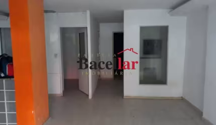 Ponto comercial para alugar na Rua Frederico Meier, Méier, Rio de Janeiro, 325 m2 por R$ 10.000