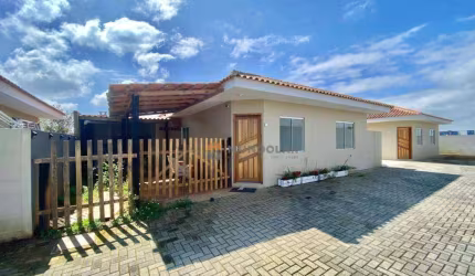 Casa com 2 dormitórios à venda, 49 m² por R$ 355.000,00 - Campina da Barra - Araucária/PR