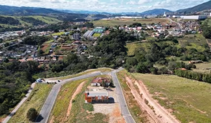 Oportunidade em EXTREMA| Lotes Residenciais e Comerciais a partir de 250m² | Lagos e Lazer