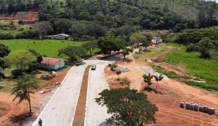 Próximo ao CENTRO | Lotes a partir de 300m² na Região de Atibaia | Área de Lazer | Conheça