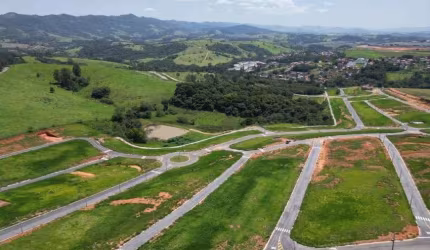 Oportunidade em Extrema| Lotes Residenciais e Comerciais a partir de 250m² | Lazer e Lagos