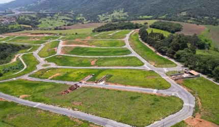 Oportunidade em Extrema | Lotes a partir de 250m² com Lagos e Lazer| Pagamento Facilitado