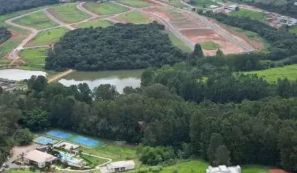 LOTE | TERRENO de 1000m² a venda em Jundiaí com Clube completo e Belos Lagos | Ótimo local