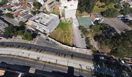 Terreno para Venda em Santo André, Jardim Ana Maria, 2 dormitórios, 1 banheiro, 1 vaga