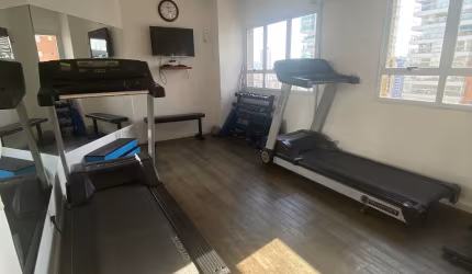 Apartamento 2 dormitórios pronta pra morar com 2 vagas e lazer  no Embaré