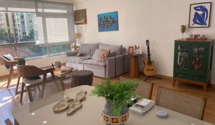 Excelente apartamento de 3 dormitórios com dependência e garagem - Gonzaga Santos