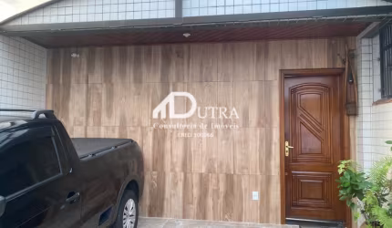 Encantador sobrado duplex com 4 dormitórios com piscina - Embaré - Santos