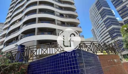 Apartamento no Meireles com 02 vagas de garagem