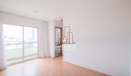 Apartamento Semi Mobiliado com 2 Quartos e 2 banheiros para Alugar, 45 m² por R$ 2.518/Mês