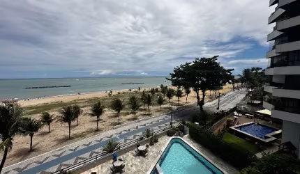 Apartamento na Beira Mar de Candeias, 169m², 94 quartos