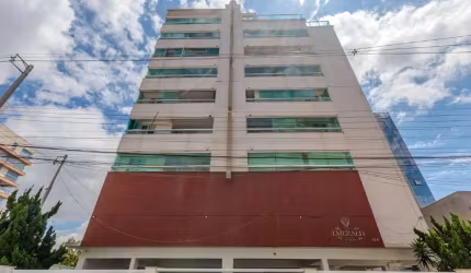 Aluguel anual na Praia Brava - Duplex mobiliado, 3suítes, 3 vagas, 150m² - Itajaí/SC