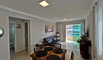 Aluguel anual no Torremlinos - Apartamento 2 quartos, 1 suíte, mobiliado, 1 vaga na Praia Brava - Itajaí/SC