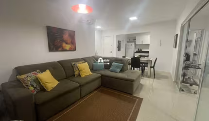 Aluguel anual: Apartamento de 2 suítes em Balneário Camboriú