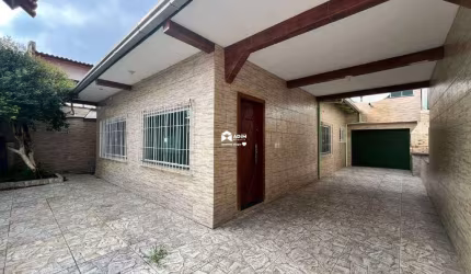 Aluguel Anual: Casa Comercial com 252m² bairro municípios em Balneário Camboriú