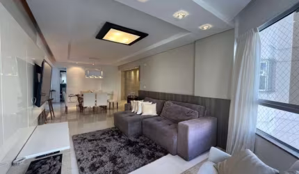 Aluguel Anual: Apartamento 3 suítes Mobiliado quadra mar em Balneário Camboriú.