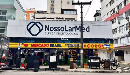 Aluguel Anual: Sala comercial 200m² na Avenida Brasil em Balneário Camboriú