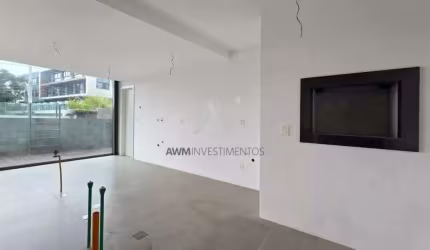 Awm Vende Casa em condomínio 03 dormitórios , 03 suítes no Bairro 2 Três Figueiras, Porto Alegre - CA553