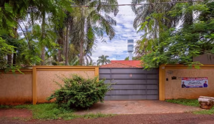 Deslumbrante casa tipo para venda com 4 quartos, sendo 2 suítes, 348m²