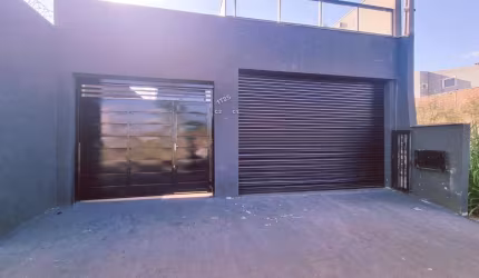 Agradável casa comercial para venda, 206m²