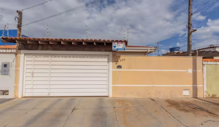 Aconchegante casa tipo para venda com 3 quartos, 137m²