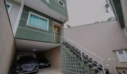 Sobrado com 3 Suítes,  4 vagas