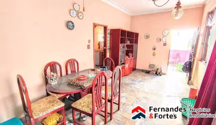 CASA DE VILA TRIPLEX COM VAGA DE GARAGEM PRÓXIMO NORTE SHOPPING